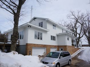 420 Ridgeway St, Saint Joseph, MI 49085