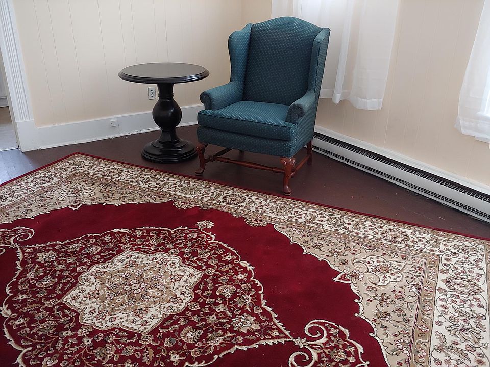 2nd image of 923 Windsor Ave APT 2