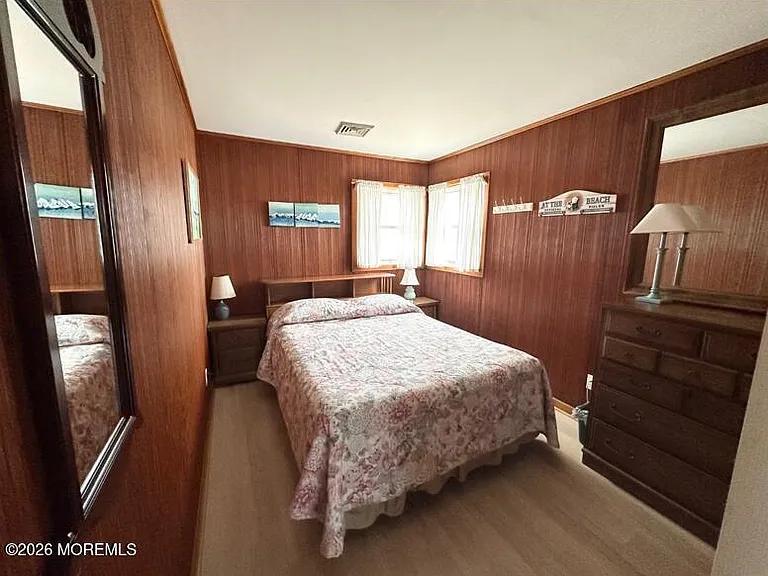 2200 Oceanfront — Photo 19