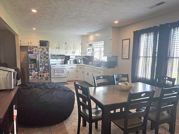 4th image of 7130 Pilot Rock Rd