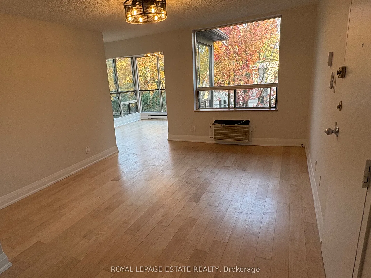 1 bed, $2,450 — Photo 4