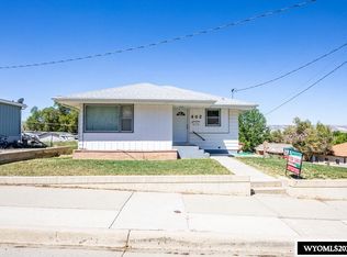 302 R St, Rock Springs, WY 82901