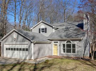 3602 Riverwood Ct, Greensboro, NC 27410