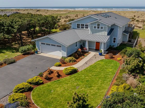 34905 G St, Ocean Park, WA 98640