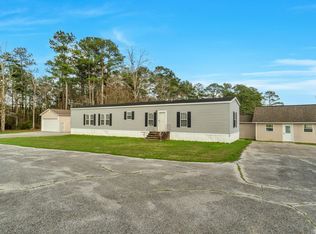 149 Pine Dr, Laurel, MS 39443