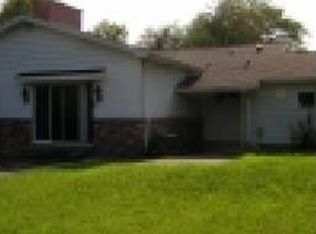 4557 Greenfield Dr, Bay City, MI