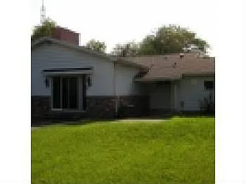 4557 Greenfield Dr photo 1