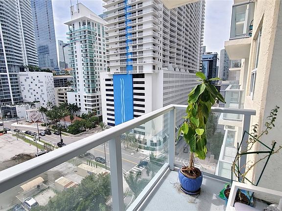 2nd image of 1155 Brickell Bay Dr APT 1005