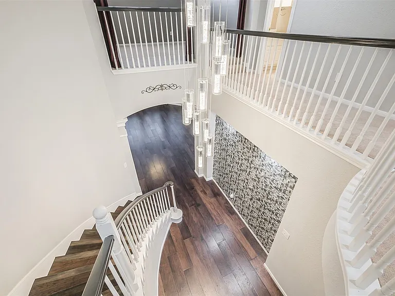5506 Langhorne Ct — Photo 27