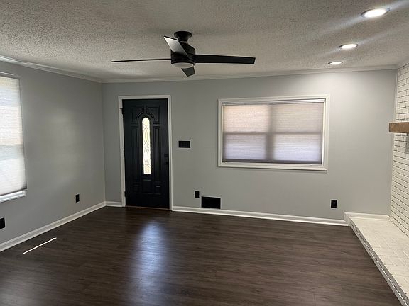 4th image of 119 Cloverhill Rd