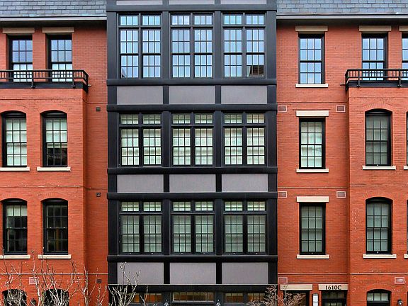 4th image of 1610 N Queen St #231