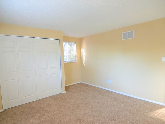 4th image of 10418 Starview Ct