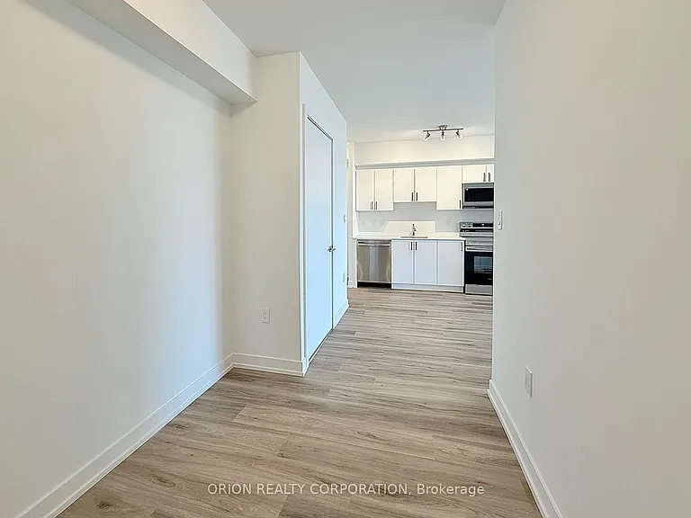 556 Marlee Ave #614 — Photo 11
