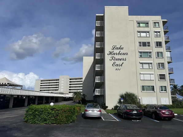 801 Lake Shore Dr APT 117, Lake Park, FL 33403