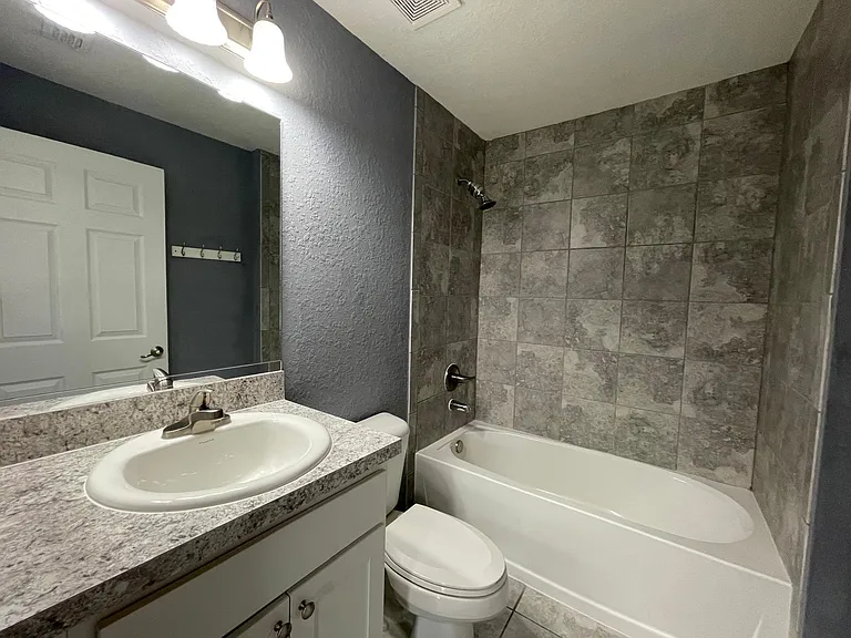 16958 SW 20th Court Rd — Photo 24
