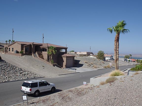 2nd image of 1260 Garvey Dr
