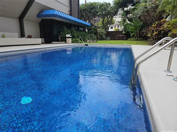 1535 Pensacola St APT 508, Honolulu, HI 96822
