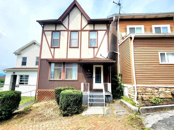 202 E 3rd Ave, Altoona, PA 16602