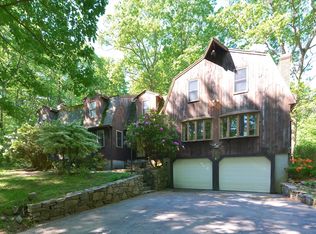 241 Prospect St, Franklin, MA 02038