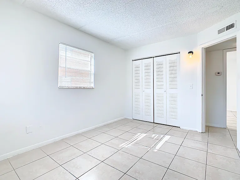 714 Michigan Ct #1 — Photo 13