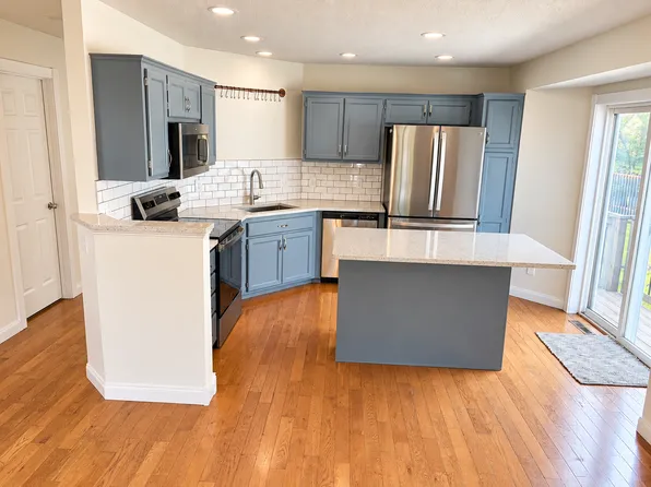 1212 Elm St, Farmington, MN 55024