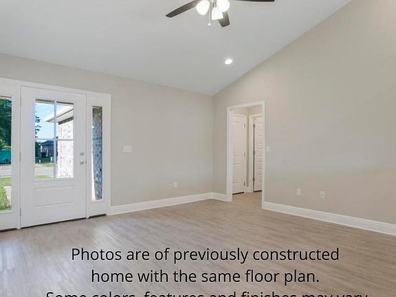 4th image of 62 Iroquois Dr