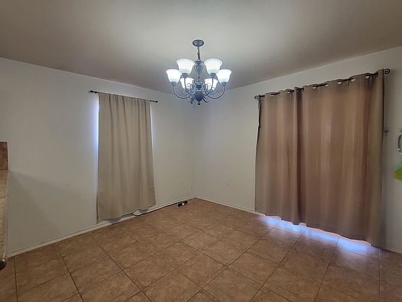 5th image of 837 George Read Dr