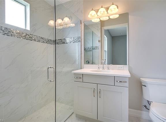 2nd image of 14346 Charthouse Cir