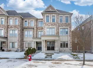 15 Temple Mnr, Brampton, ON L6Y6C4
