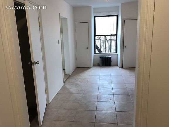 2nd image of 353 Franklin Ave APT 2