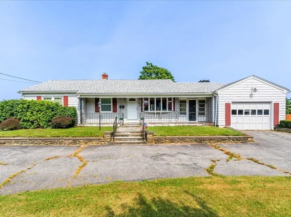 63 Maple Ave, Swansea, MA 02777