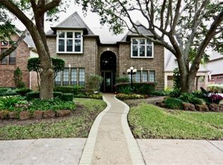 1019 Deerfield Rd, Richmond, TX 77406