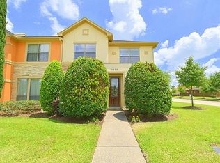 1919 Spring Cedar Ln, Houston, TX 77077