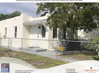 513 N D St, Lake Worth, FL 33460