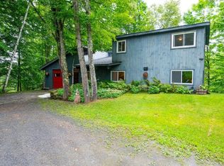 2084 Lightening Ridge Rd, Calais, VT 05648