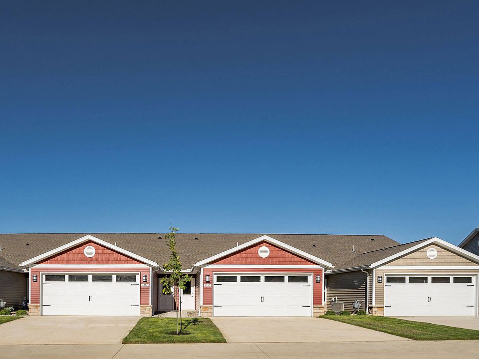 Apartments with Attached Garages