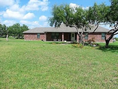 209 Mustang Ln, Sandia, TX, 78383