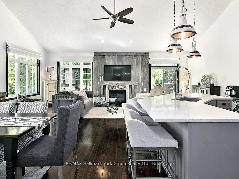 689616 Monterra Rd #18 — Photo 8