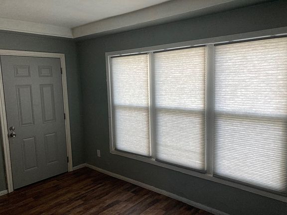 2nd image of 130 W Chicago Ave #2