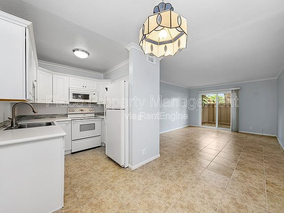 4th image of 4050 Porte La Paz Unit 46