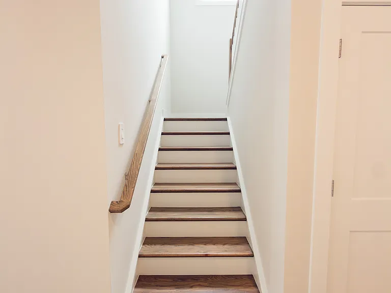 828 Silva Loop — Photo 21