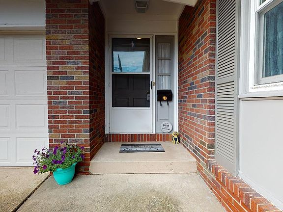5th image of 1104 Nicely Ave