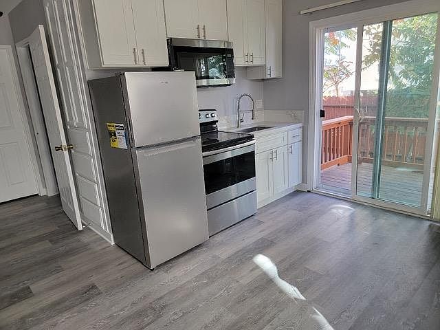 1st image of 237 N Rosemont Ave