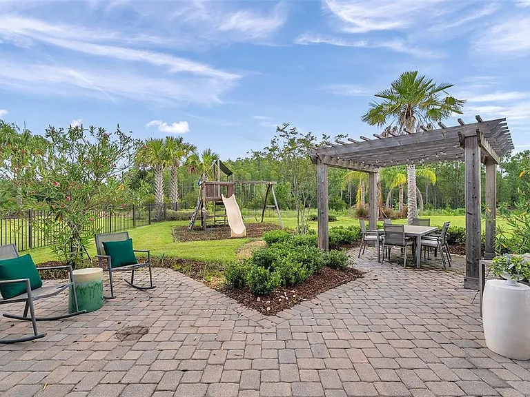 32203 Mahogany Valley Dr — Photo 54