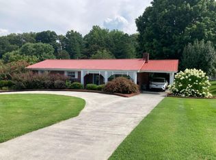 2440 Holston Dr, Morristown, TN 37814
