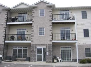 4511 Twain Cir #S3, Ames, IA 50014