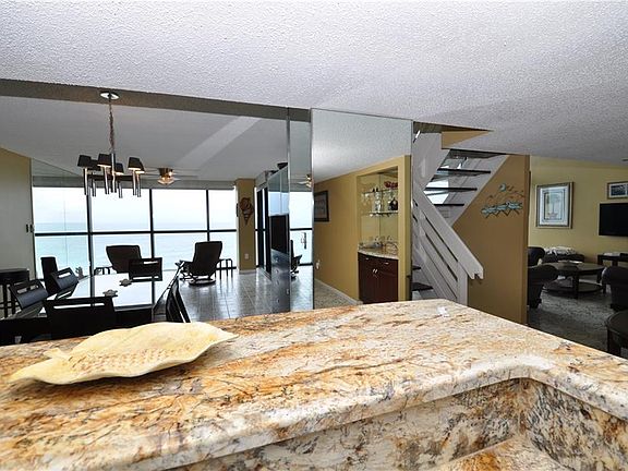 4th image of 10410 S Ocean Dr #1103