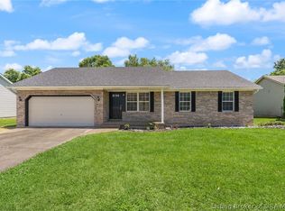 3407 Sun Rise Cir, Jeffersonville, IN 47130