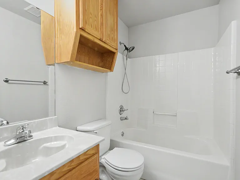 4802 Sapphire Dr — Photo 17