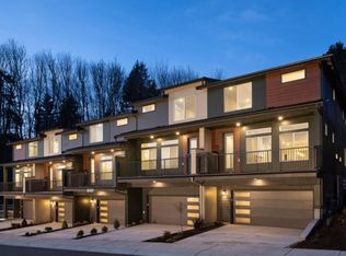 Senderos, Kirkland, WA 98034